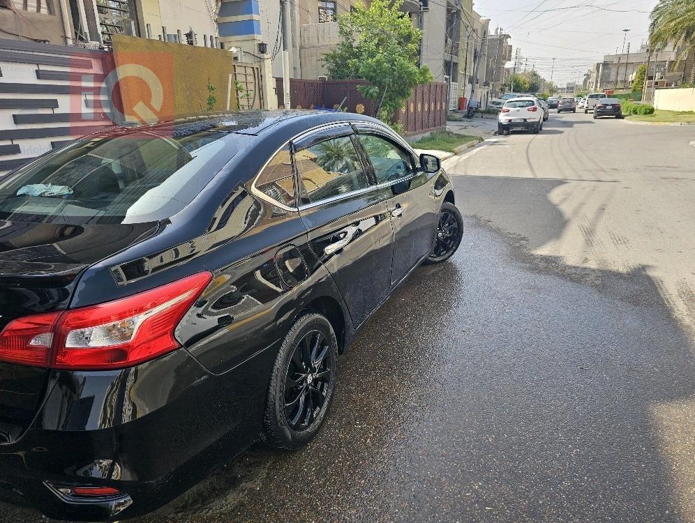 نيسان سنترا
